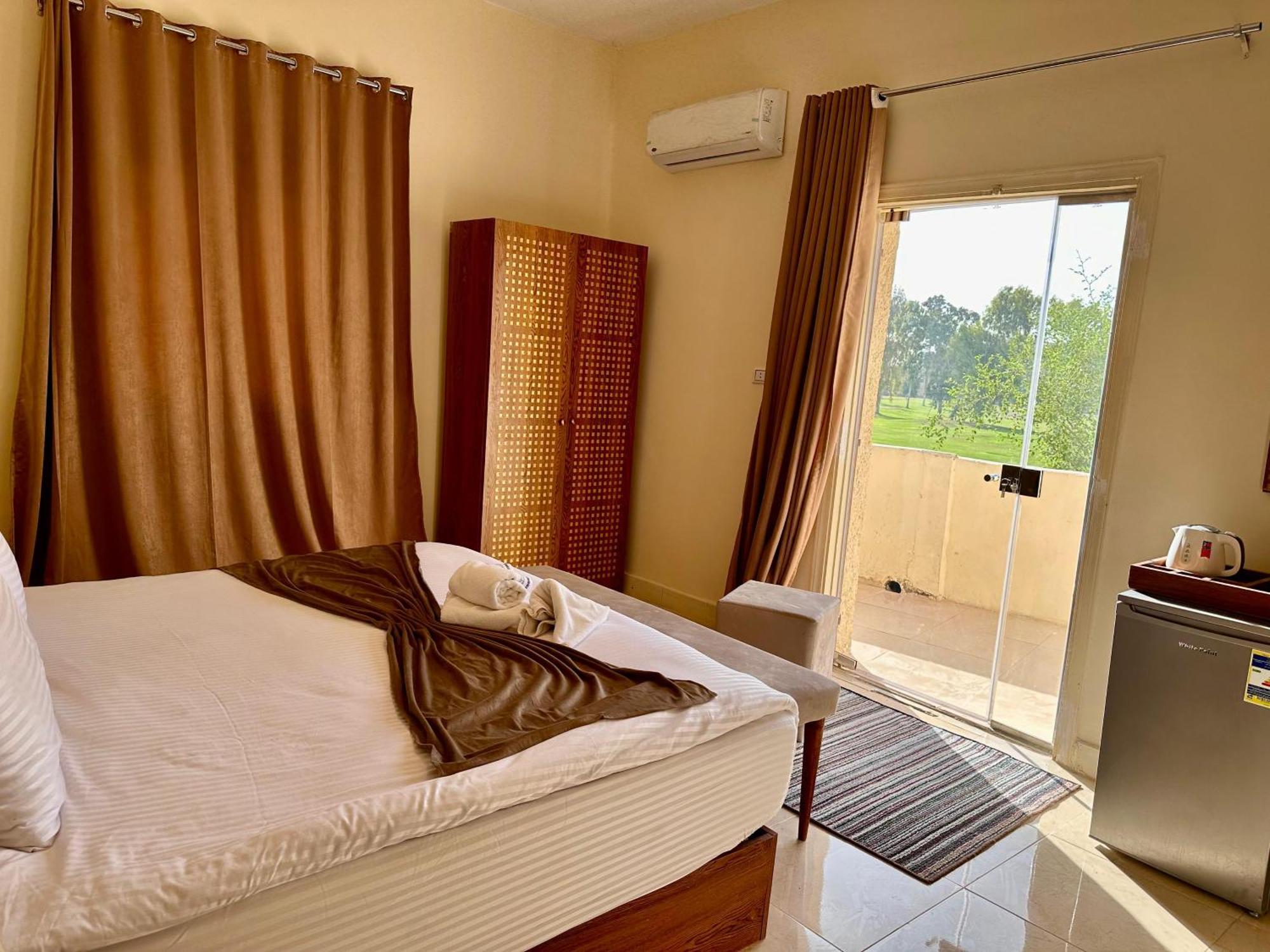 فندق Golf Pyramids View Kafret el-Gabal المظهر الخارجي الصورة
